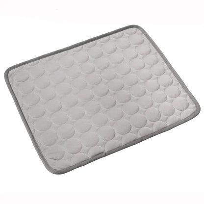 Tapis Rafraîchissant pour Chien & Chat – Fraîcheur Instantanée, 6 Tailles